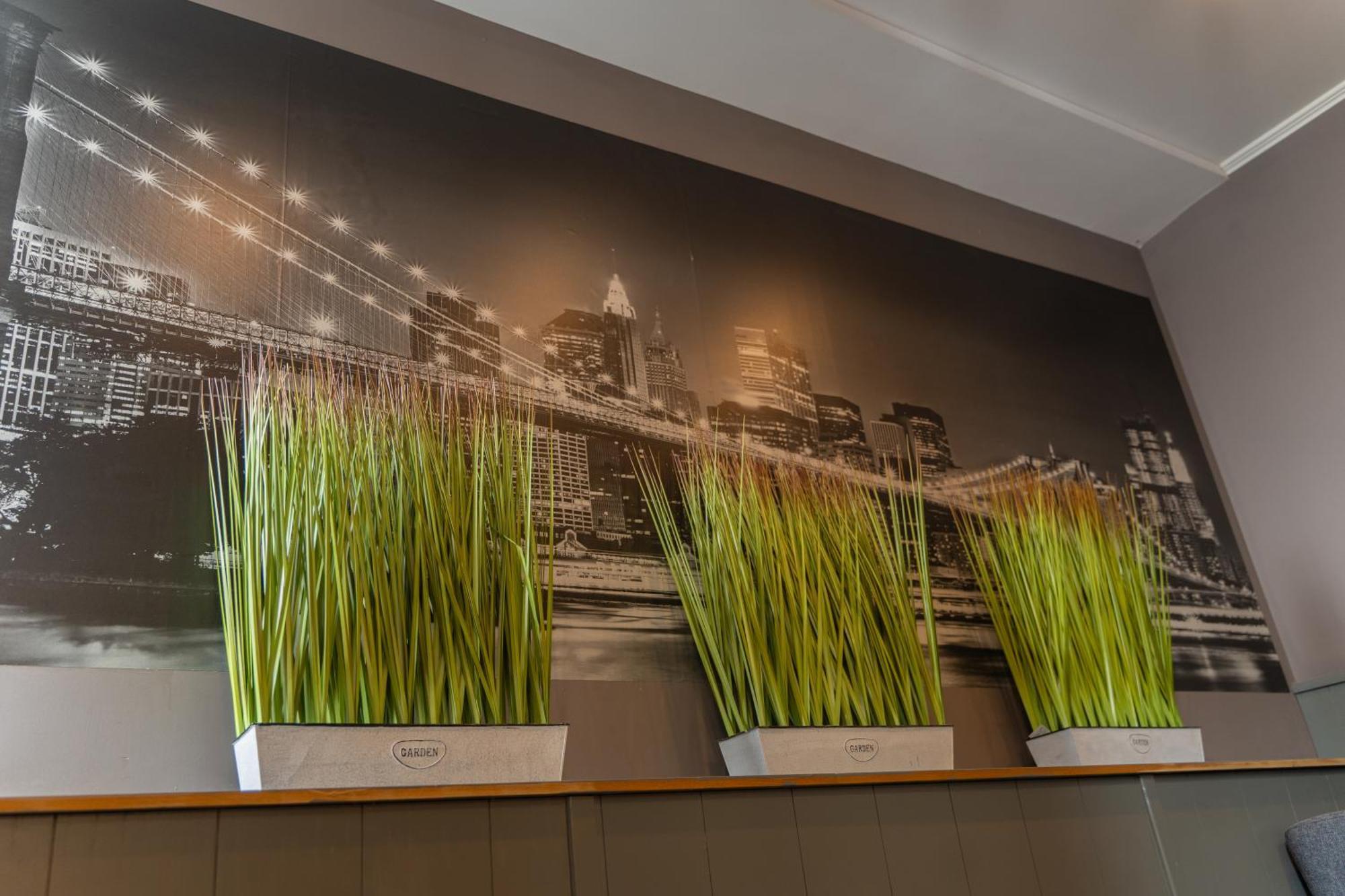 City Hotel Veliko Tarnovo Extérieur photo