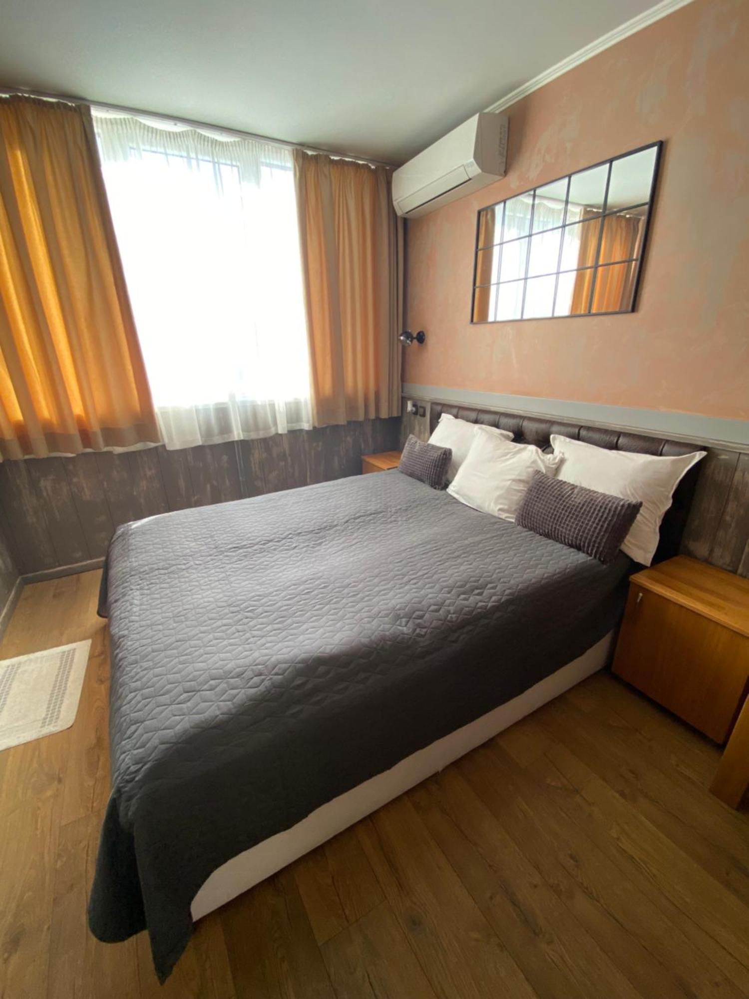 City Hotel Veliko Tarnovo Extérieur photo