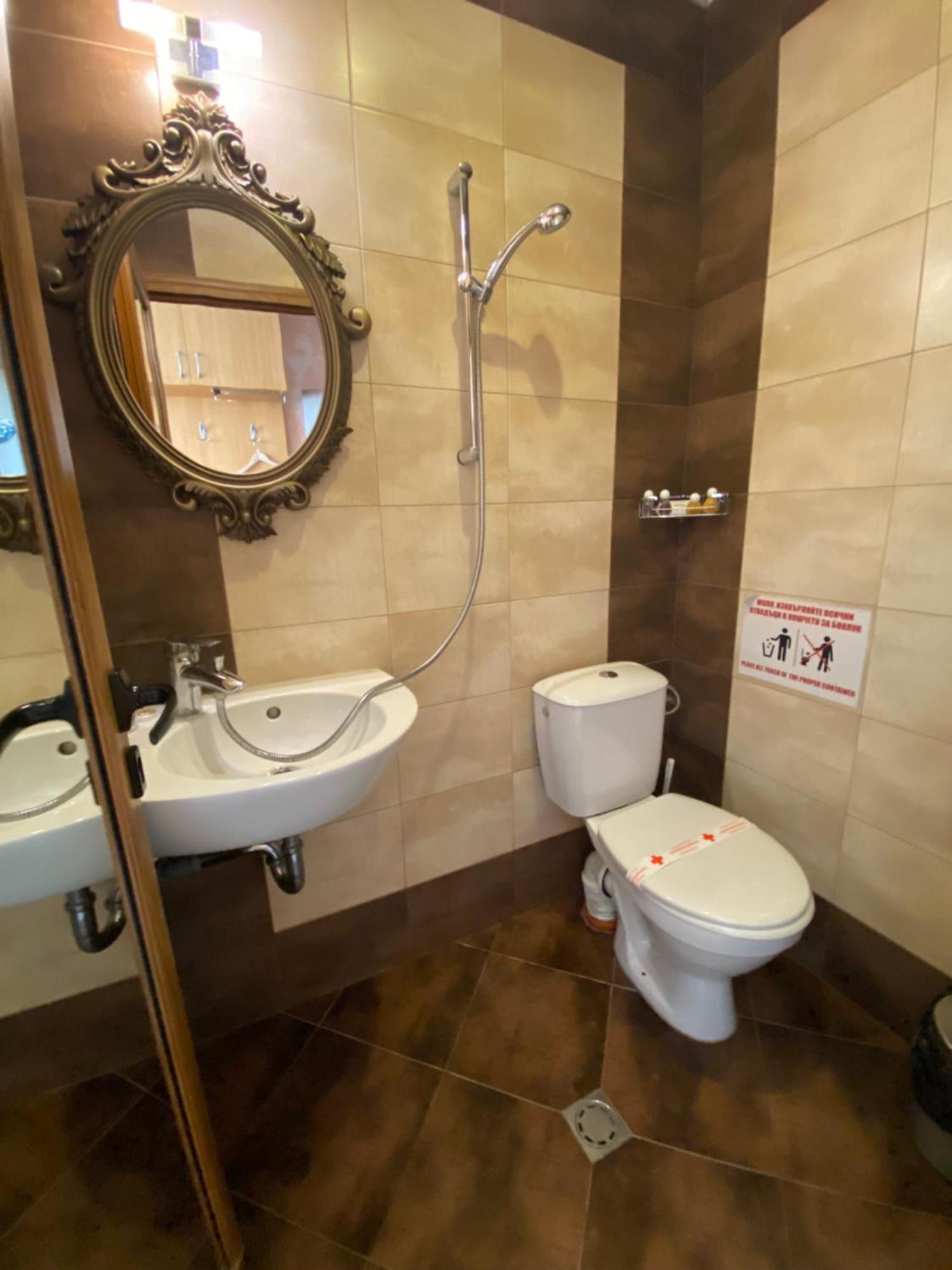 City Hotel Veliko Tarnovo Extérieur photo