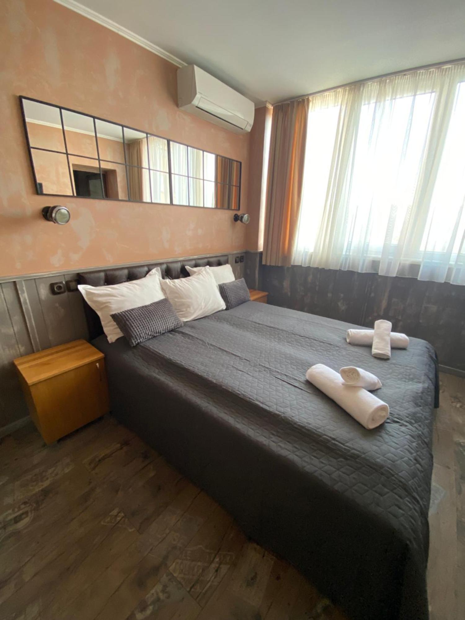 City Hotel Veliko Tarnovo Extérieur photo