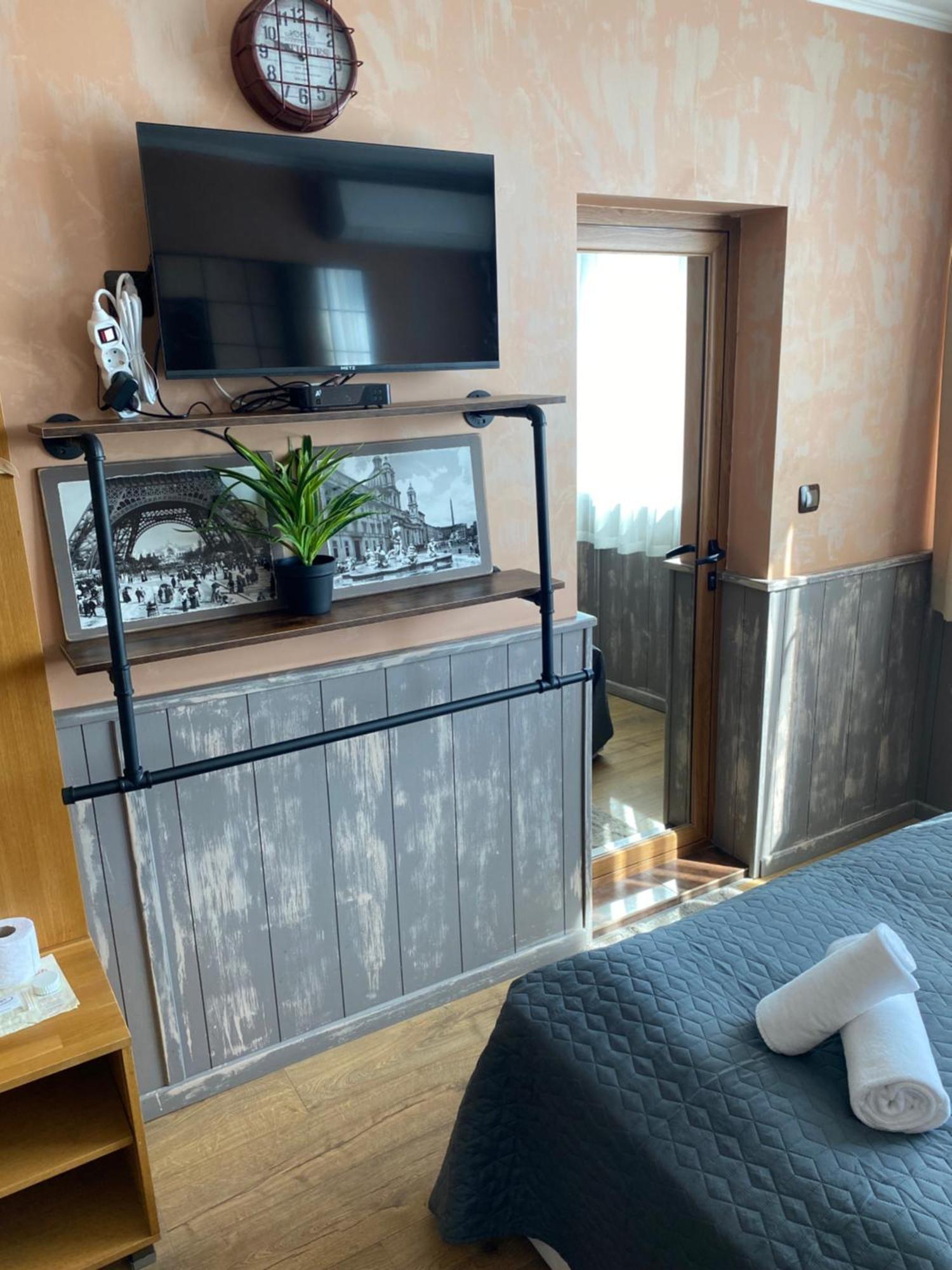 City Hotel Veliko Tarnovo Extérieur photo